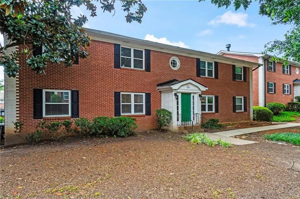 Unit B1 - 4282 Roswell Road Ne, Atlanta