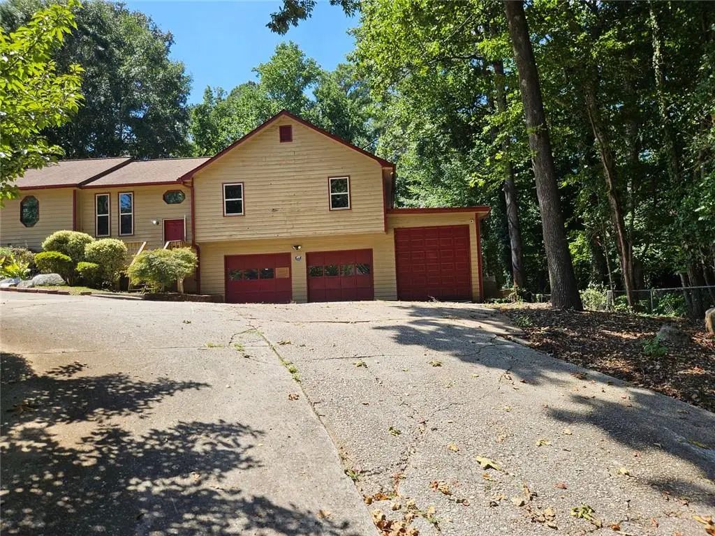 3150 Oak Leaf Court Sw, Marietta