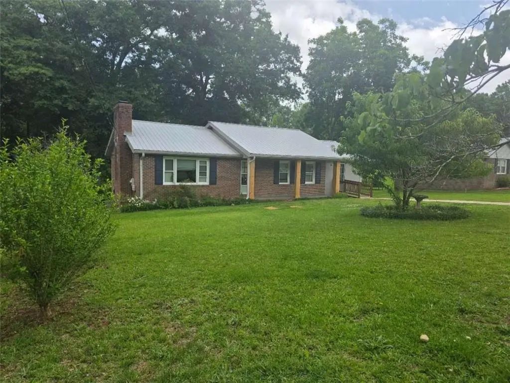 128 Hillview Drive, Thomaston