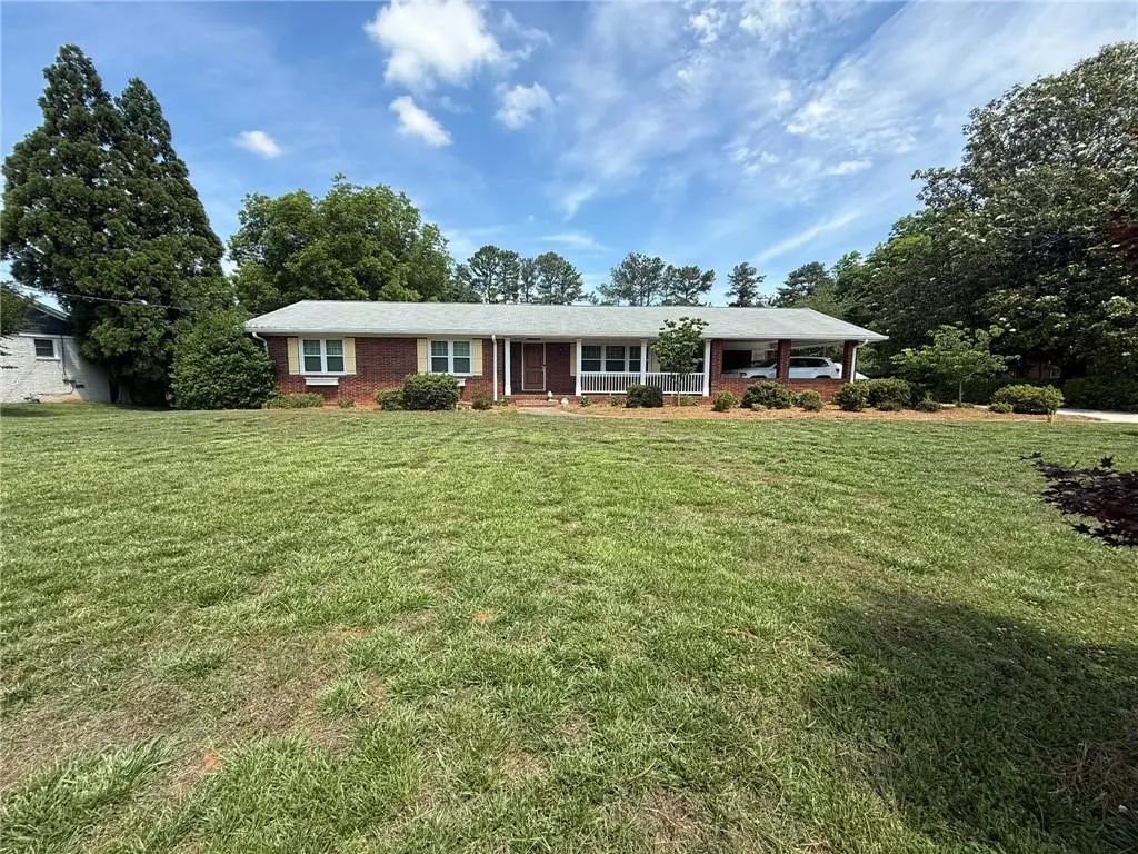 580 Hurt Road Sw, Smyrna
