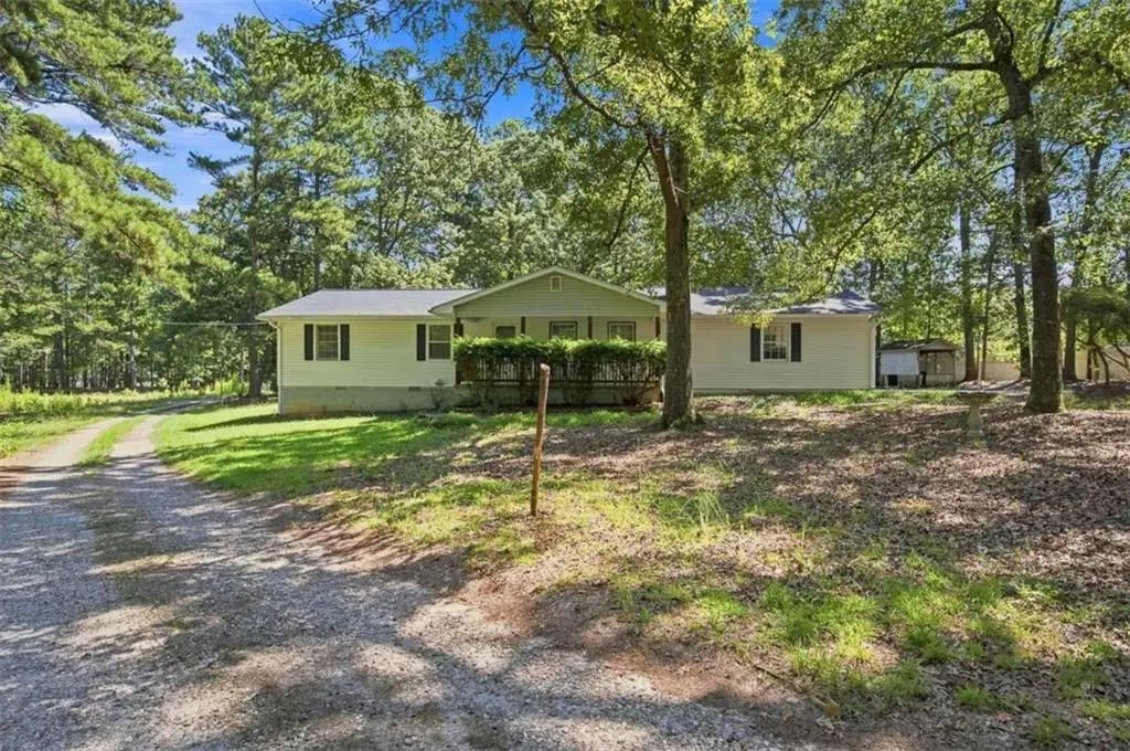 556 Auburn Road, Auburn