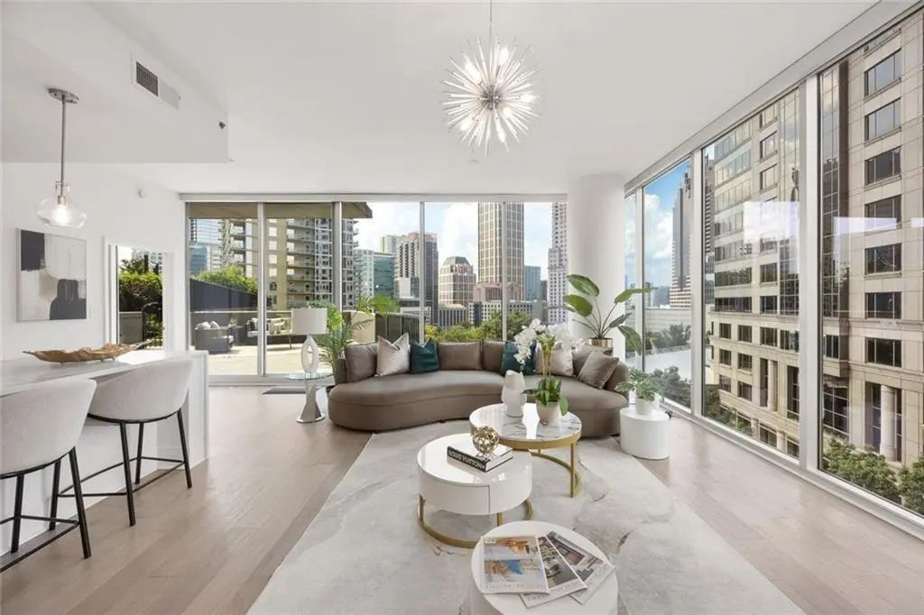 Unit 802 - 1080 Peachtree Street Ne, Atlanta