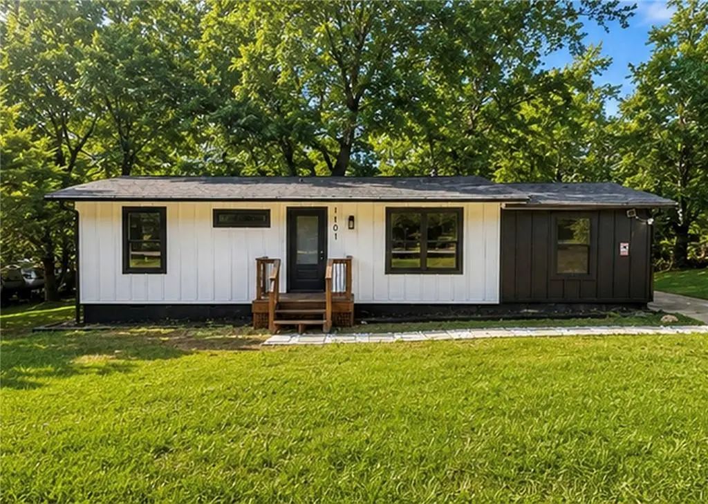1101 Isa Drive Se, Atlanta