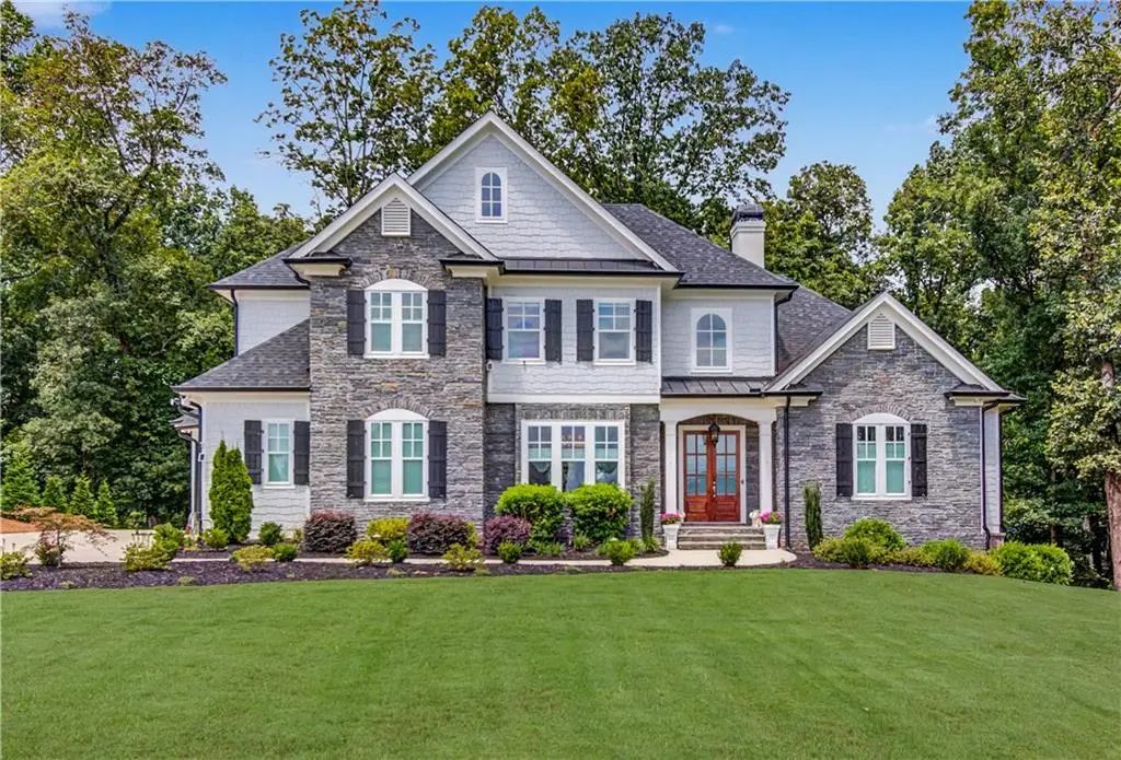 5392 Retreat Drive, Flowery Branch