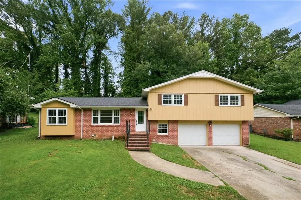 3816 Green Bay Drive, Lawrenceville
