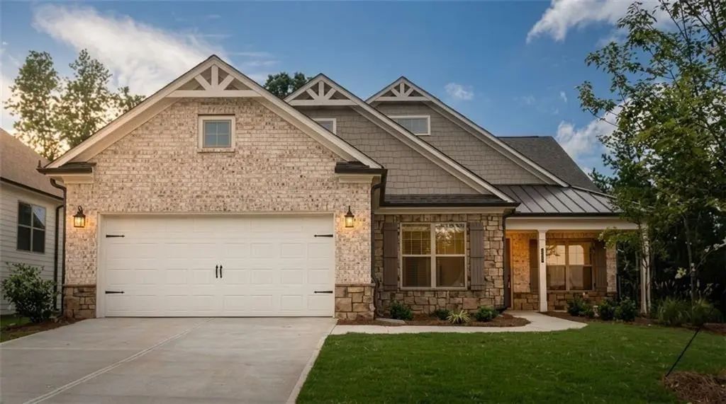 713 Brooke View, Canton
