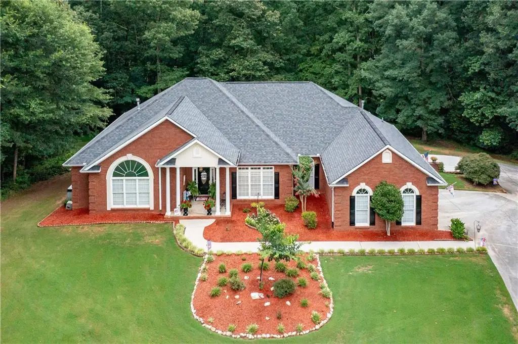 8227 Farmington Lane, Winston