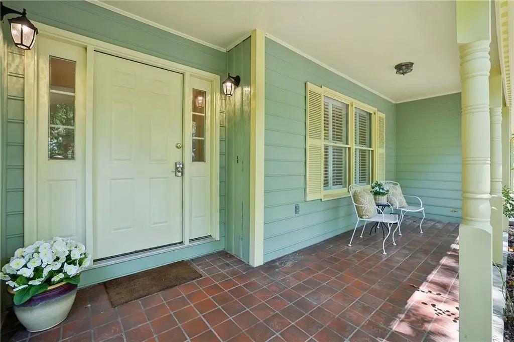 50 Stewart Drive, Sandy Springs