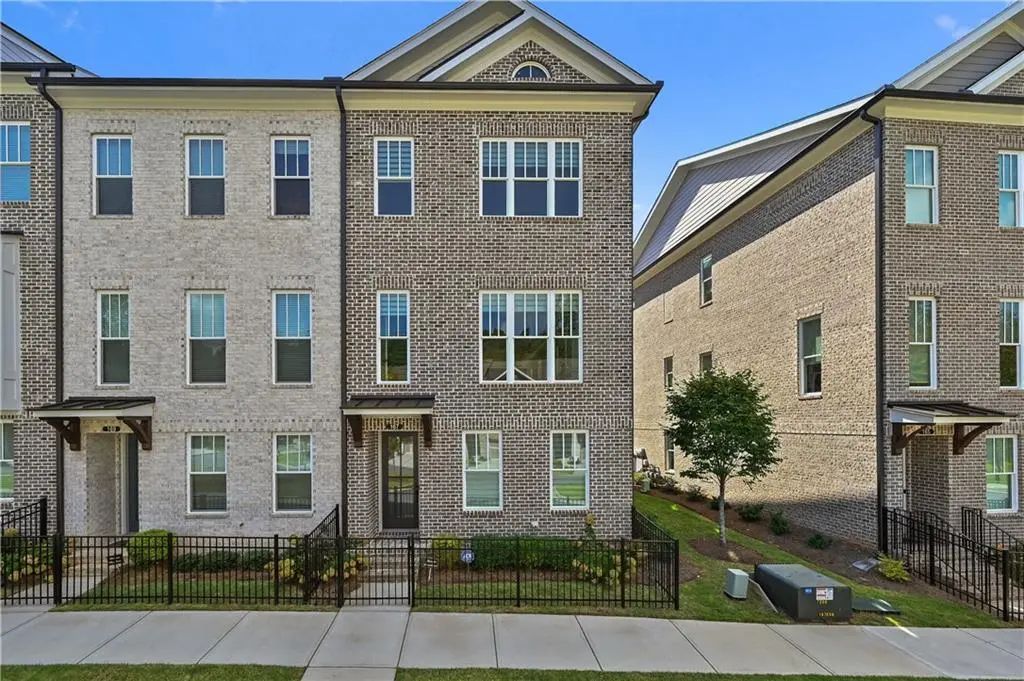 167 Wards Crossing Way, Johns Creek