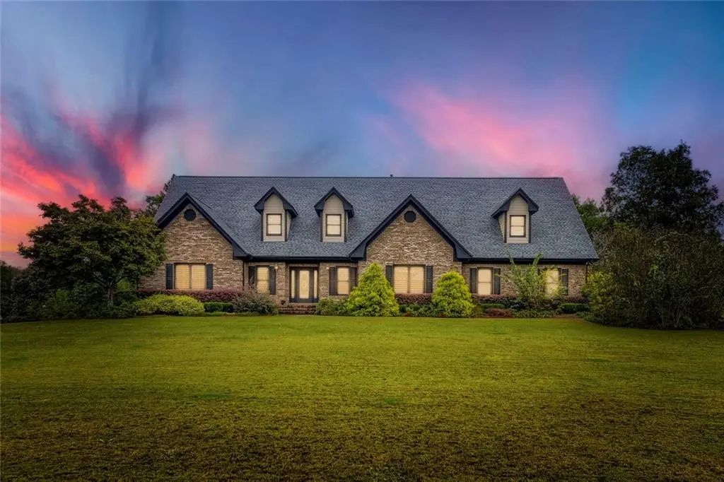 615 Kristen Court, Mcdonough