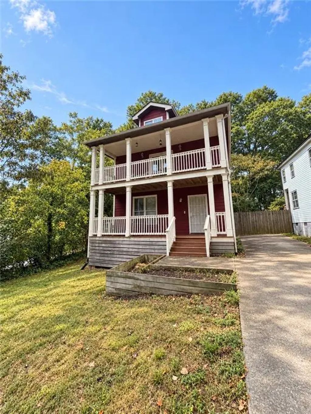488 Third Avenue, Scottdale