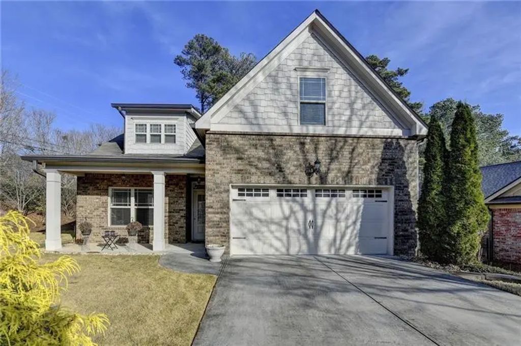 4001 Sovereign Drive, Buford