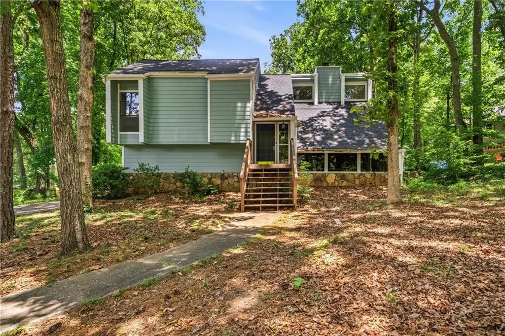 1951 Kinridge Road, Marietta