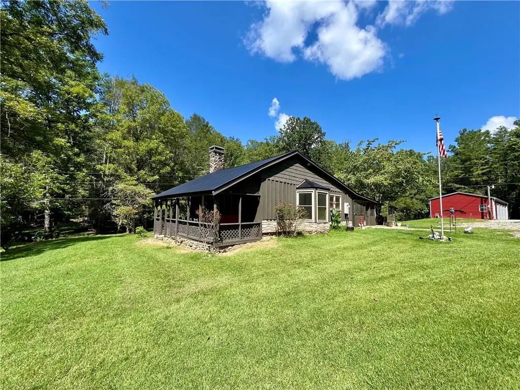 581 N Garrett Branch Road, Ellijay
