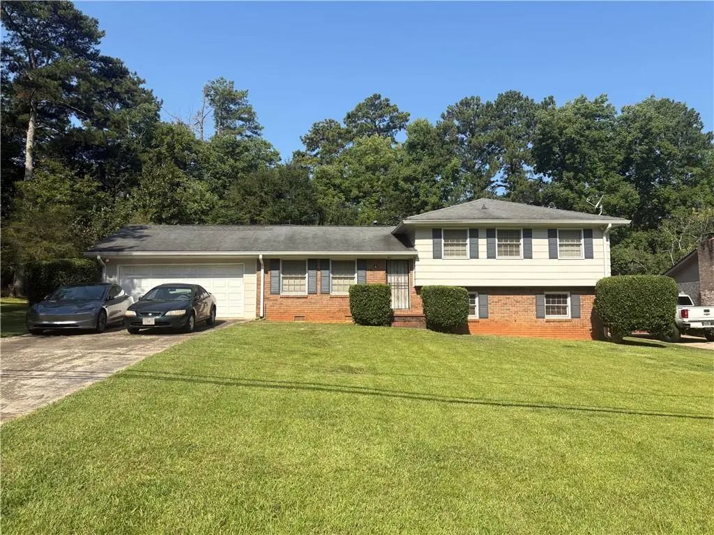 4121 Moore Road, Conley
