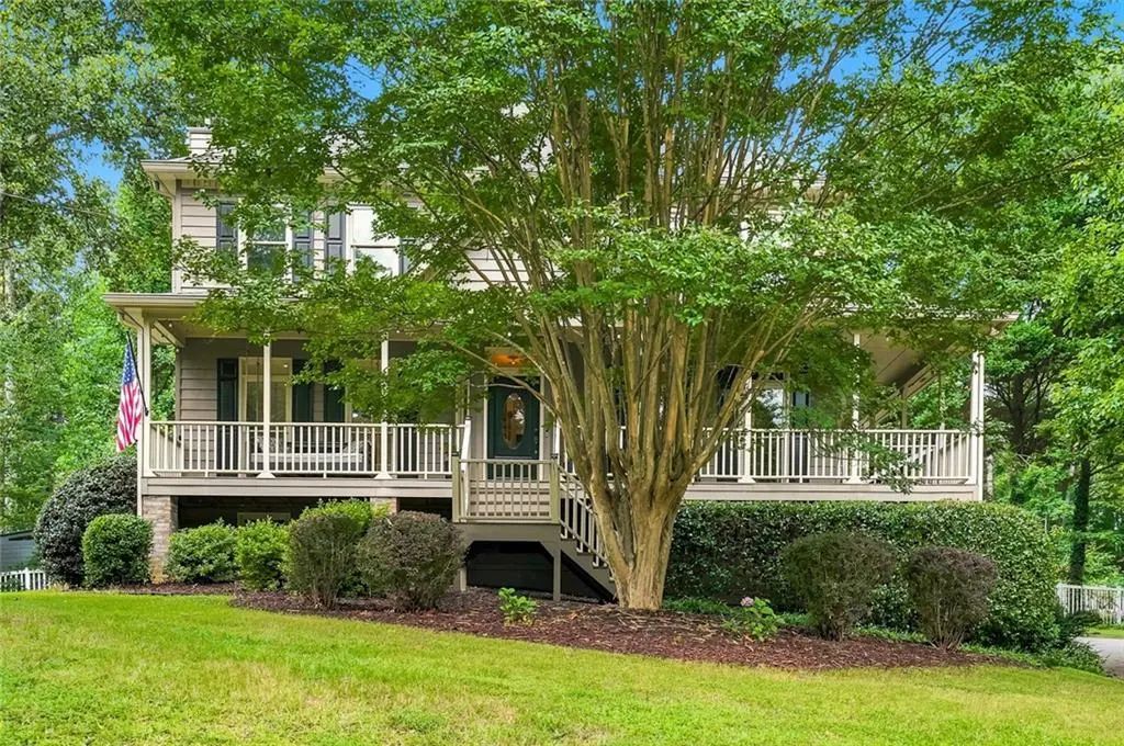 421 Eagle Ridge Trail, Canton