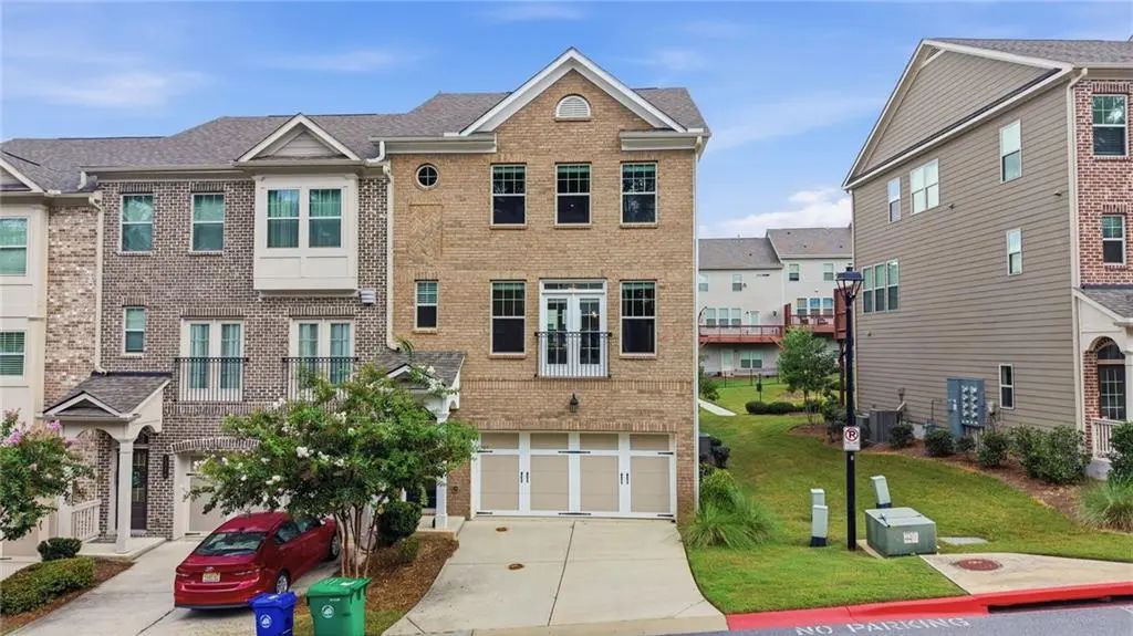 1328 Rosen Road, Brookhaven