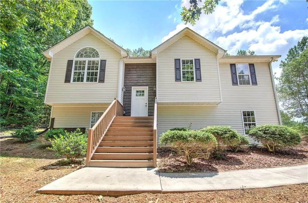 290 Whispering Waters Drive, Jasper