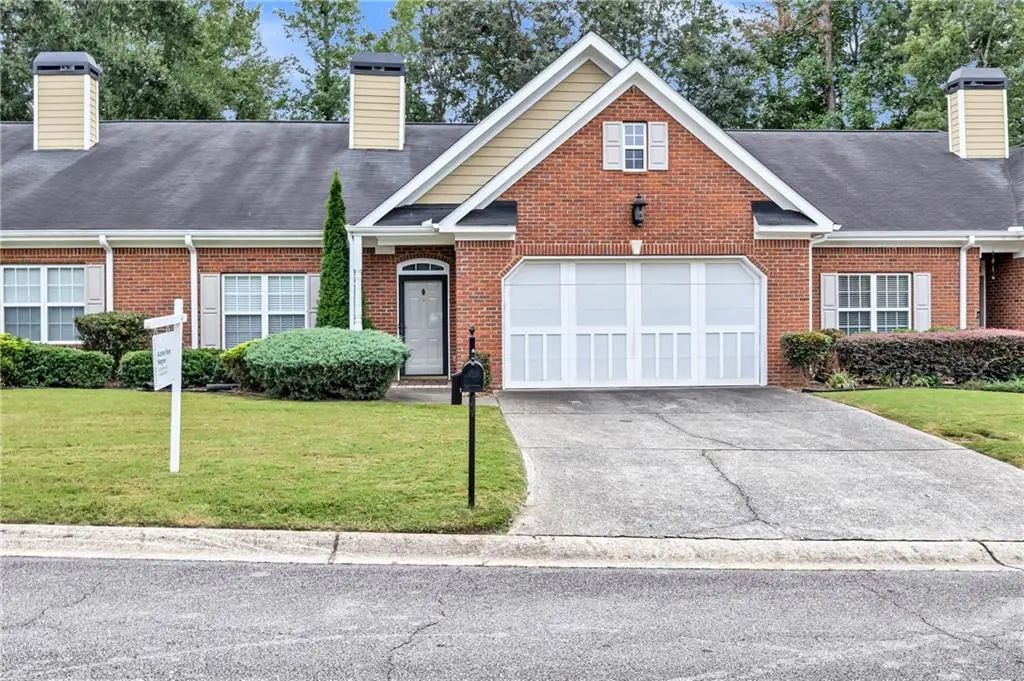 2585 Rosehill Circle, Lithia Springs