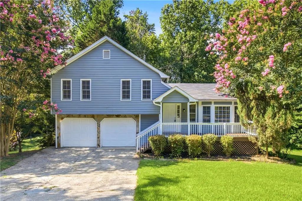 458 Hearth Place, Lawrenceville