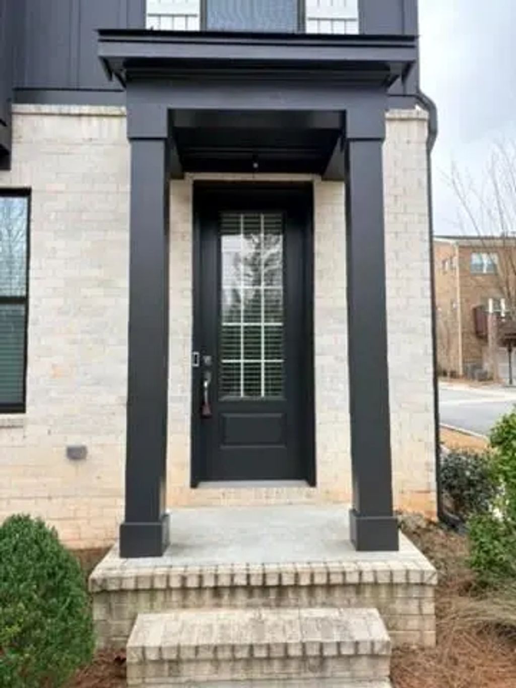 108 Caravelle Lane, Alpharetta