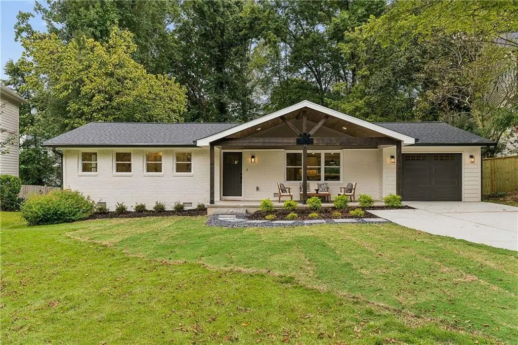 2394 Burch Circle Ne, Brookhaven
