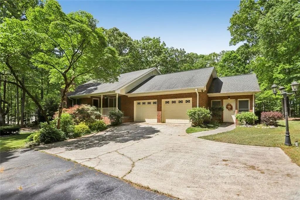 13597 Woolsey Road, Hampton