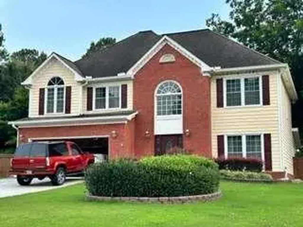 2915 Overwood Lane, Snellville