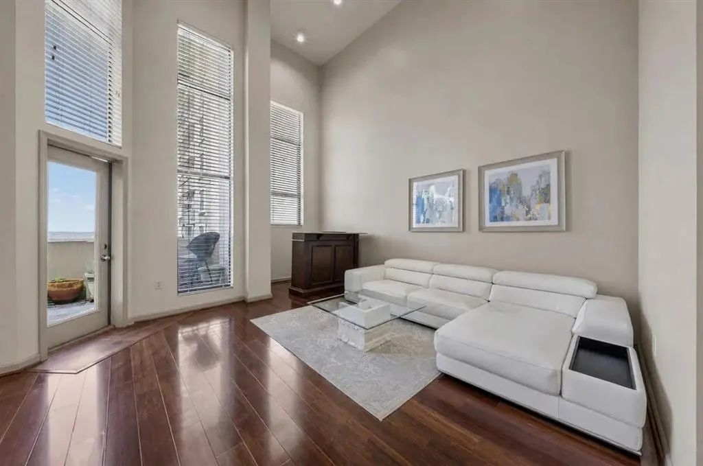 Unit 2407 - 795 Hammond Drive, Sandy Springs