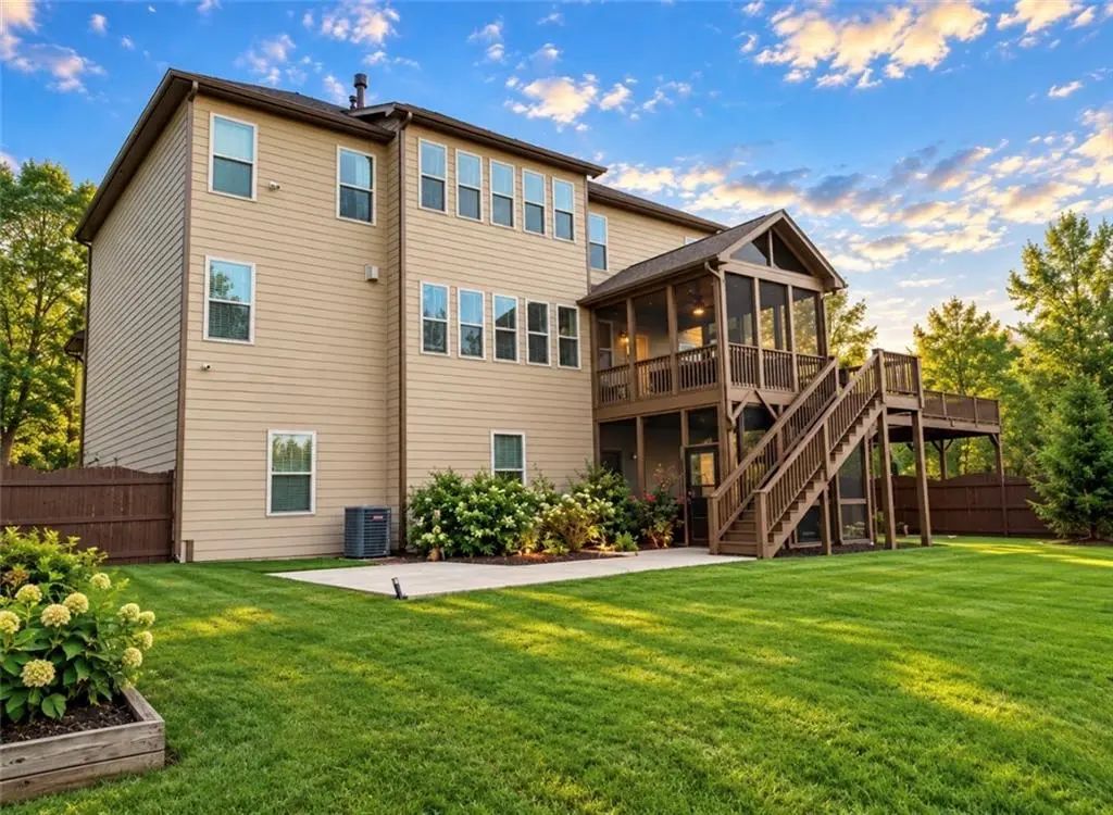 616 Little Bear Loop, Canton