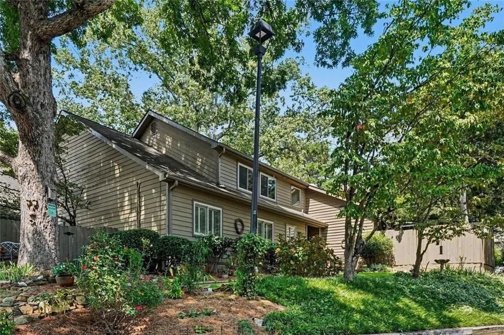 4173 D'youville Trace, Brookhaven