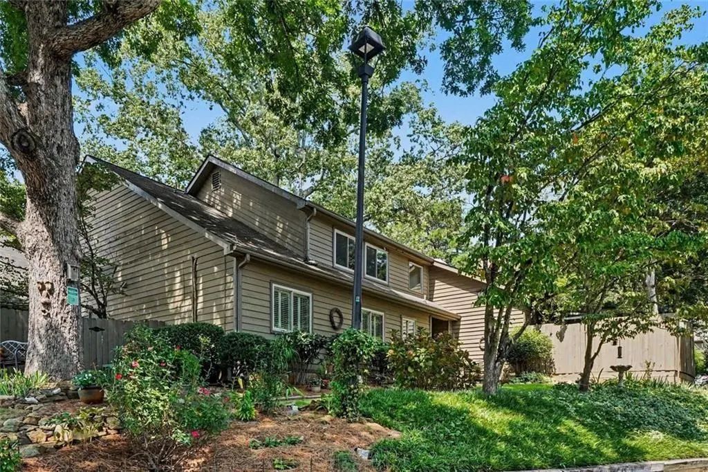 4173 D'youville Trace, Brookhaven