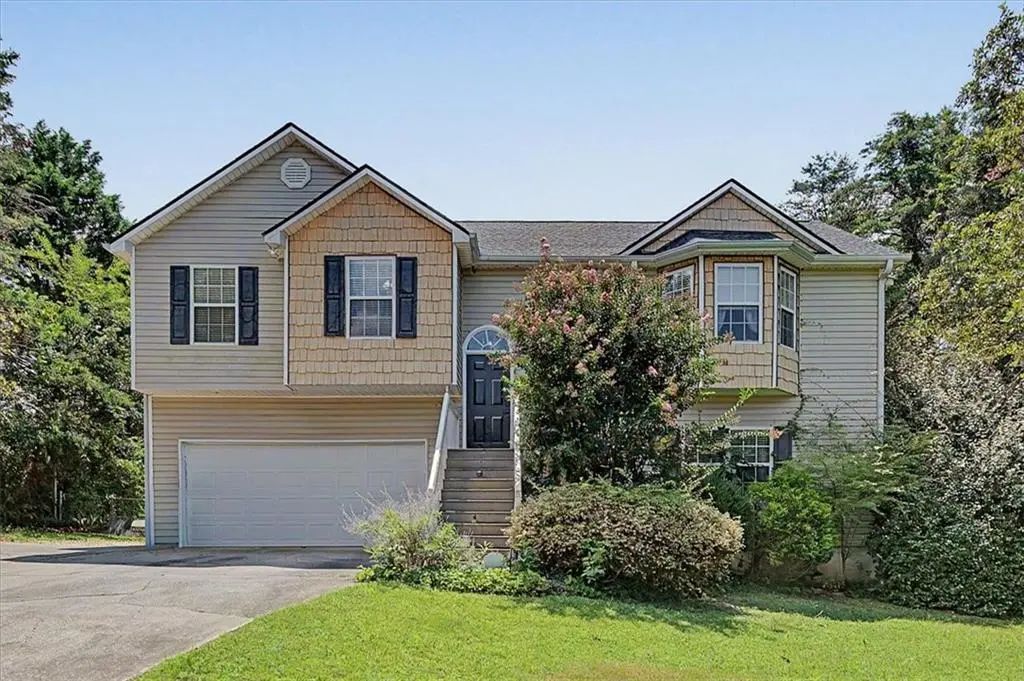 30 Indian Hills Drive, Rydal