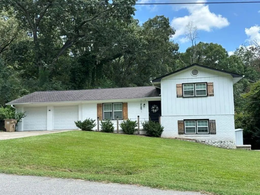 2335 Donnie Lee Drive, Gainesville