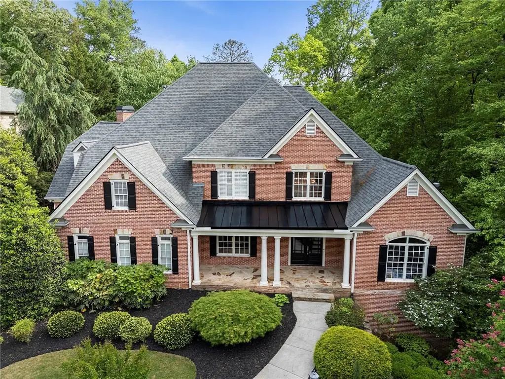 510 Grove Park Place, Roswell