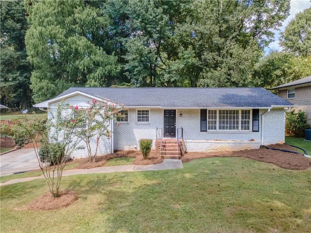 3532 Dial Dr, Stone Mountain