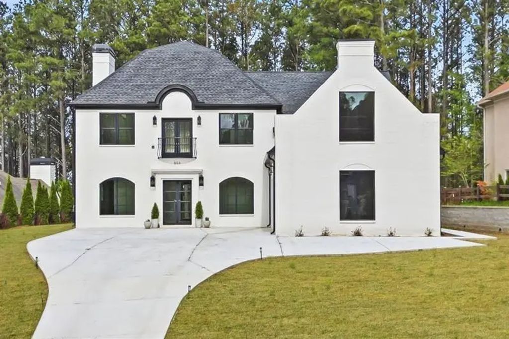 606 Talmadge Lane, Canton