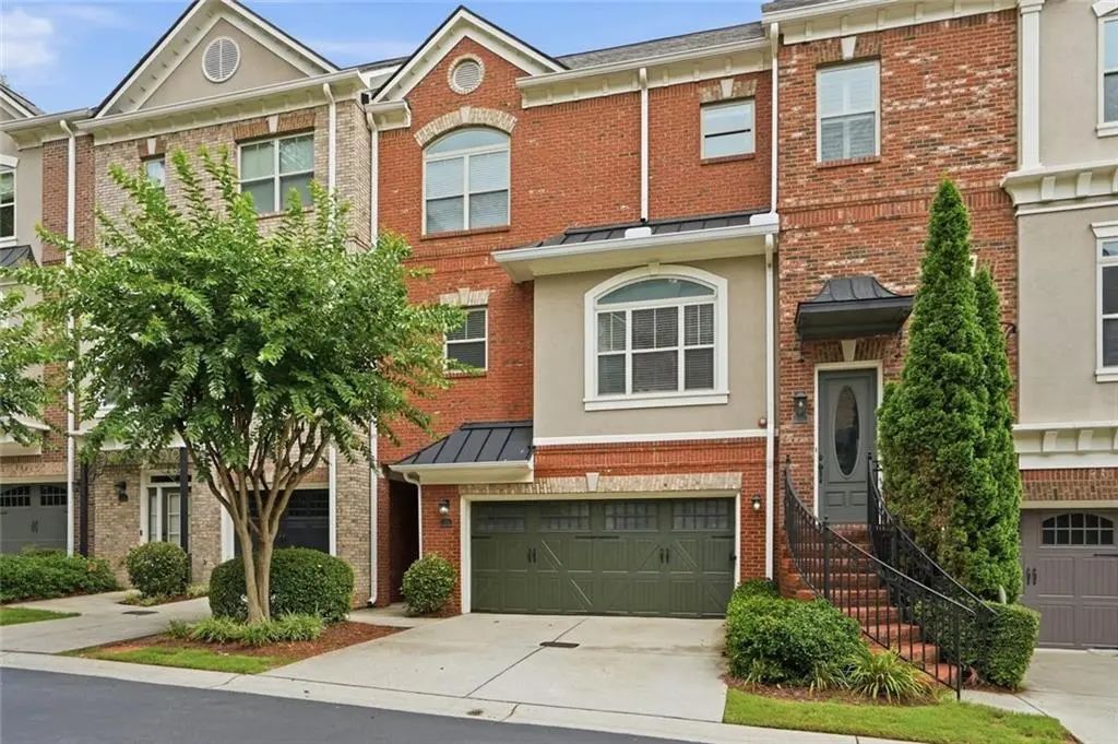 934 Delaronde Court, Sandy Springs