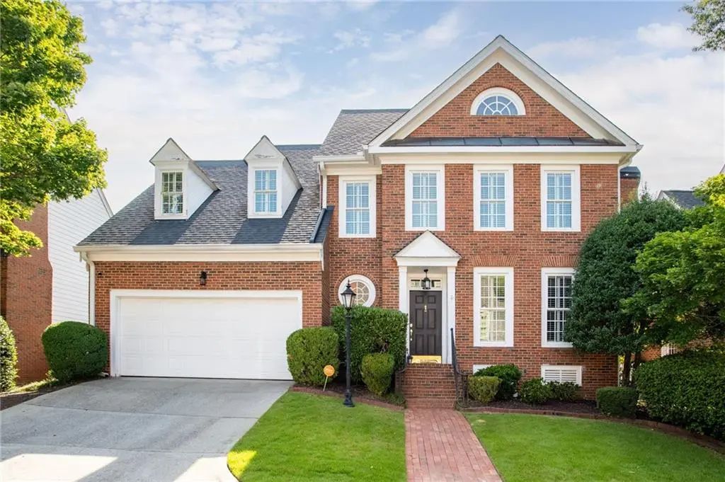2148 Village Point Ne, Atlanta