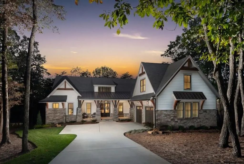 1028 Bear Paw Ridge, Dahlonega