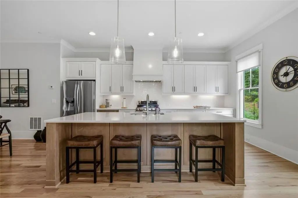 1033 Endeavour Court, Marietta
