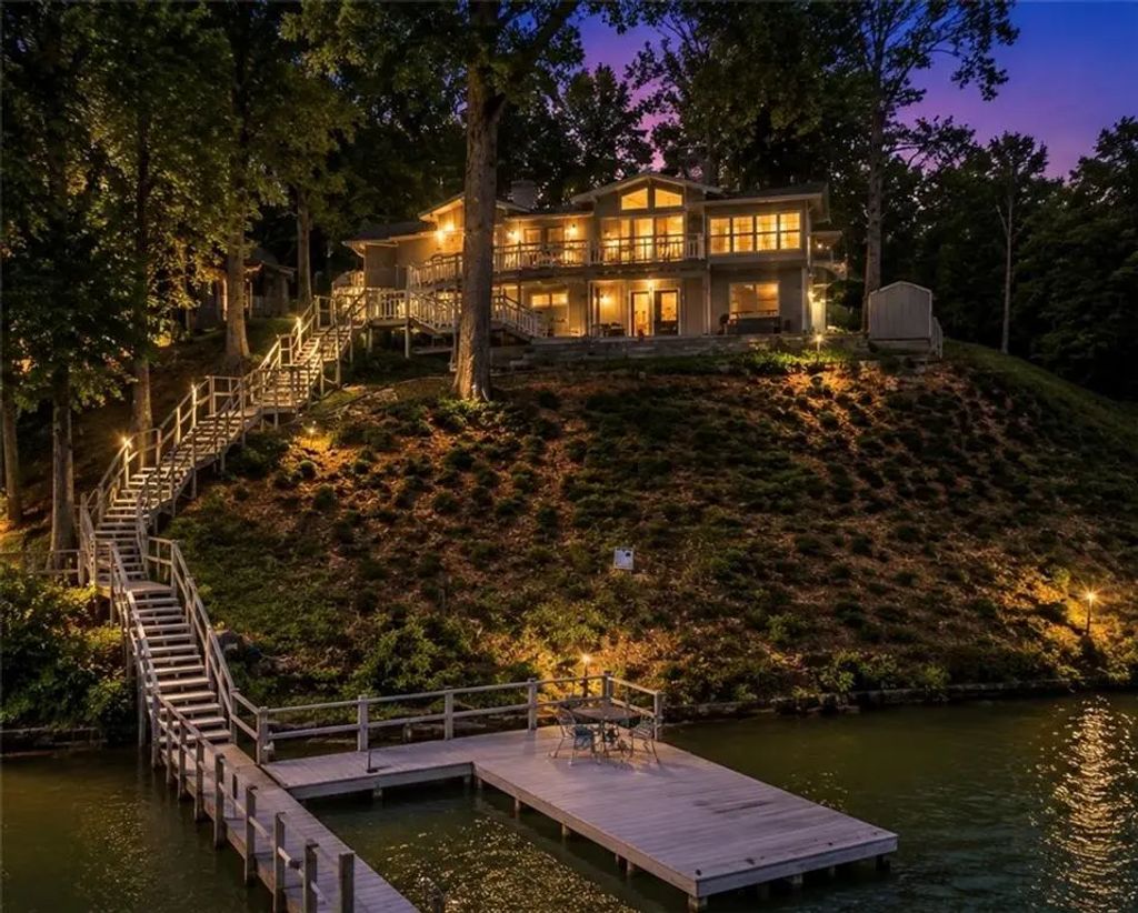 405 Miller Road, Covington