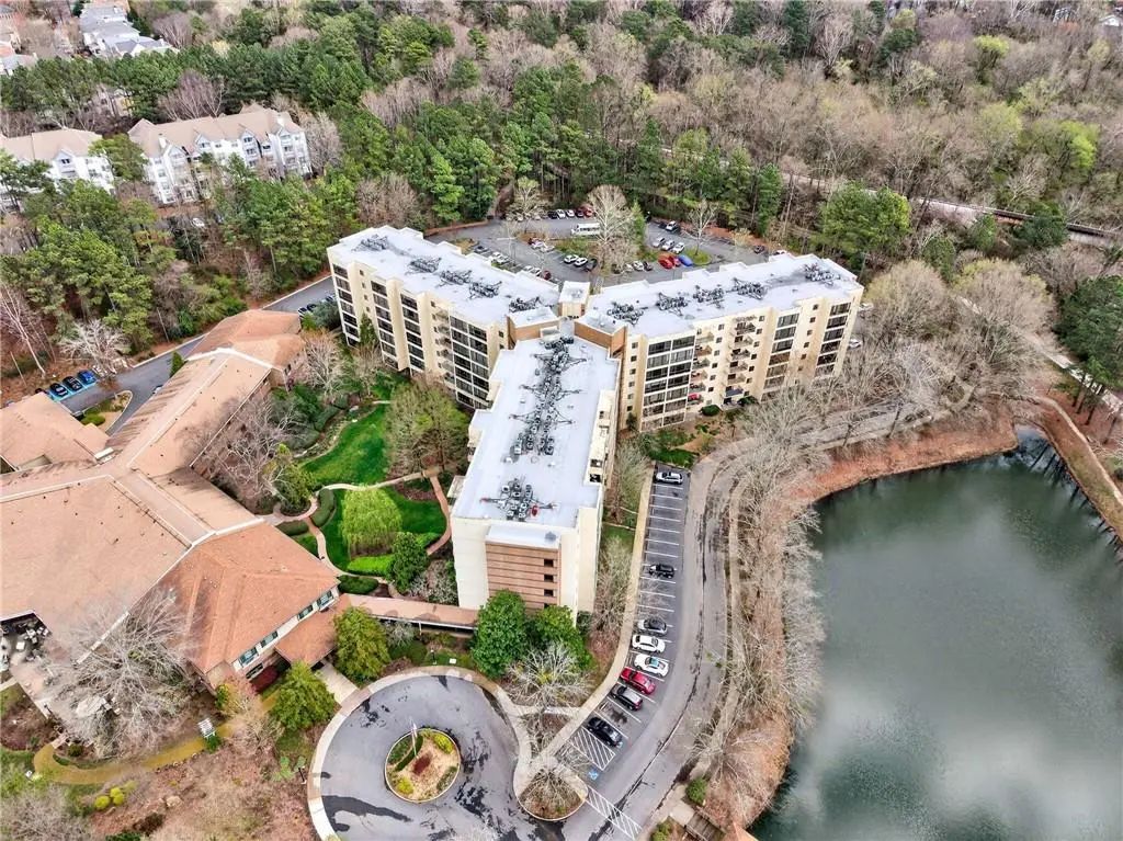 Unit A227 - 1800 Clairmont Lake, Decatur