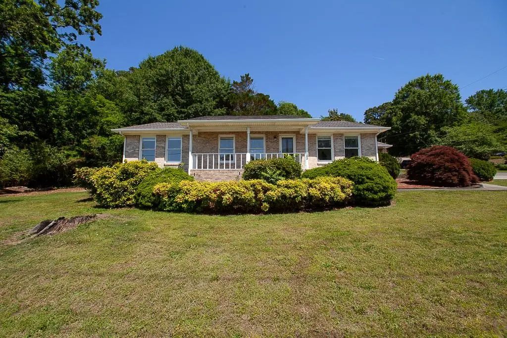 102 Lindsey Court Ne, Calhoun