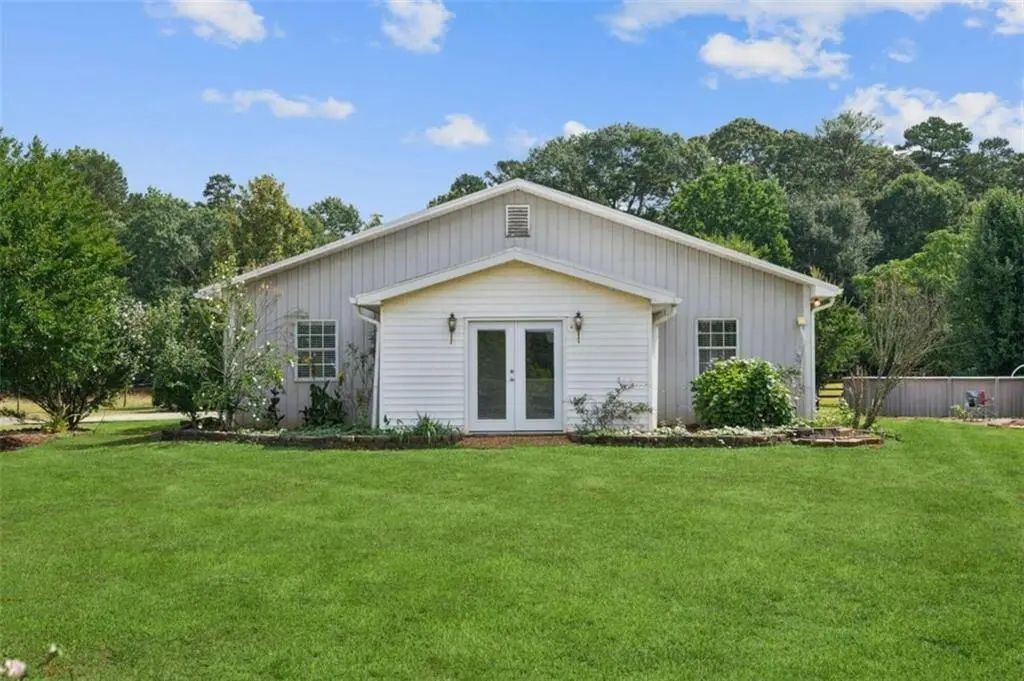 836 Hog Mountain Road, Winder