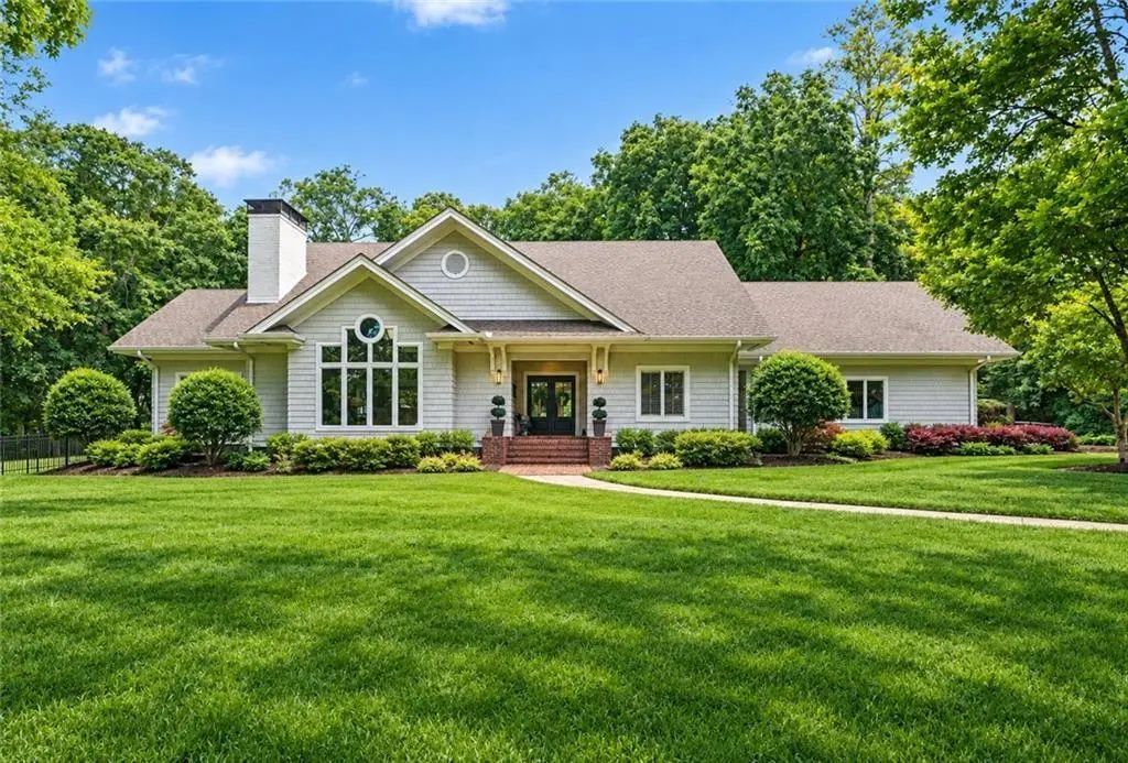351 Teamon Road, Griffin