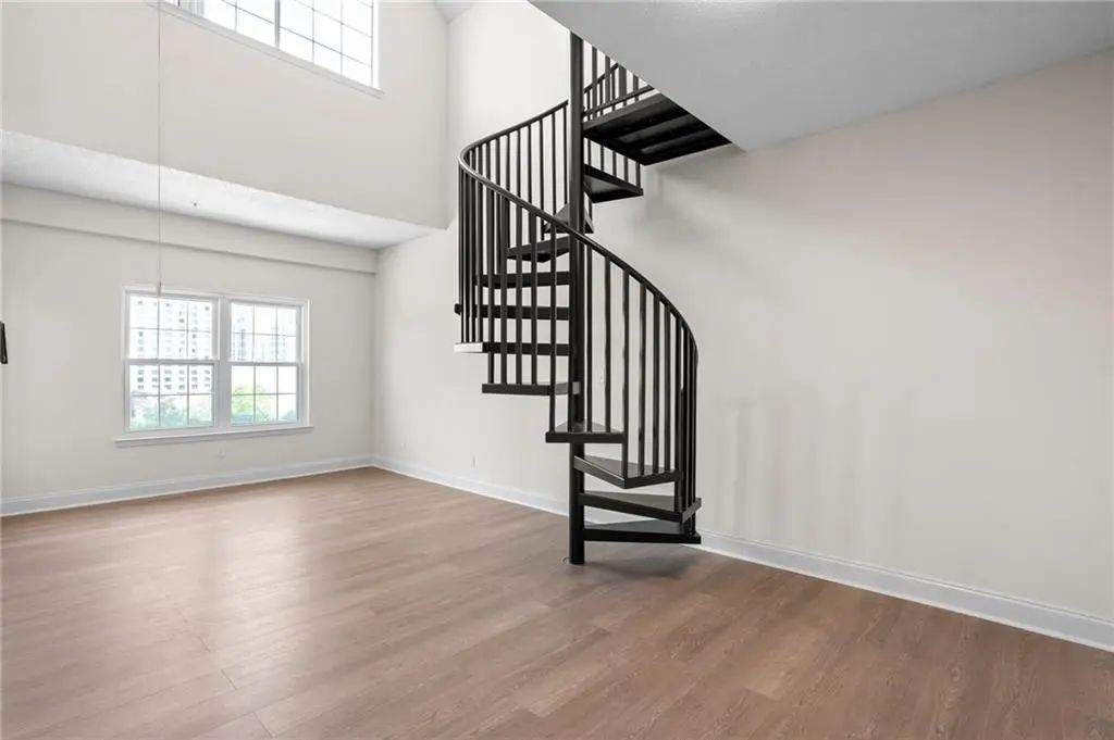 Unit A519 - 1075 Peachtree Walk Ne, Atlanta