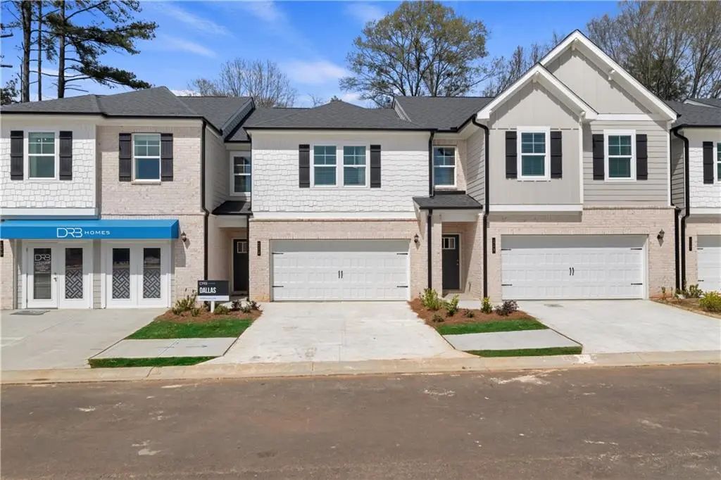659 Treasure Drive, Stockbridge