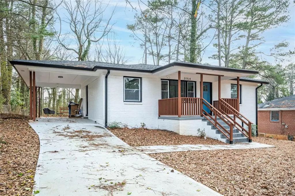 3154 Nw Oakcliff Road Nw, Atlanta
