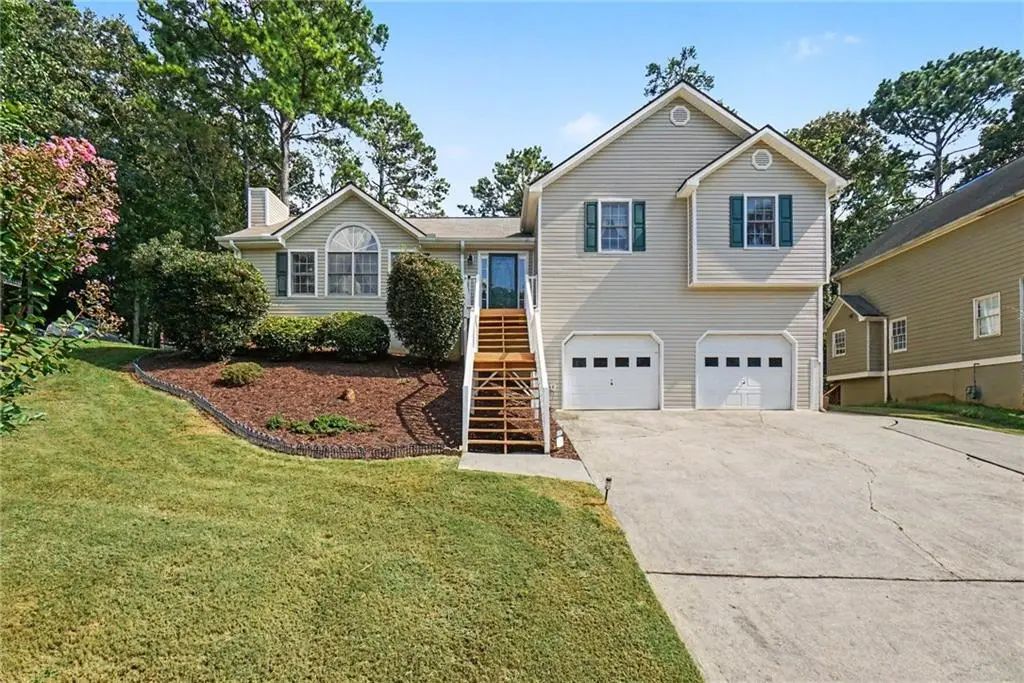 1030 Queensbury Run, Acworth